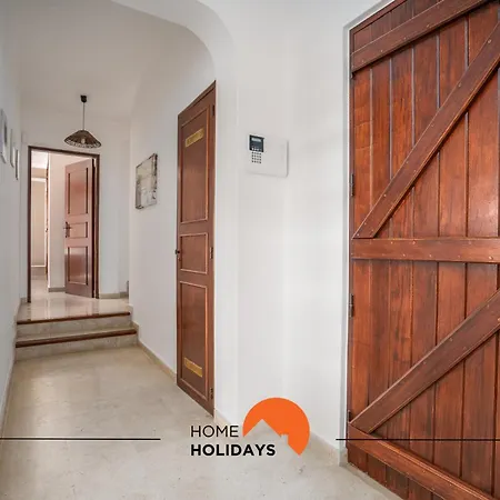 Villa #207 Haja Saude By Holidays