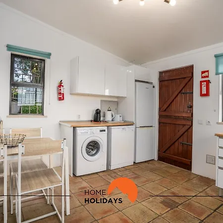 #207 Haja Saude By Holidays Vila *